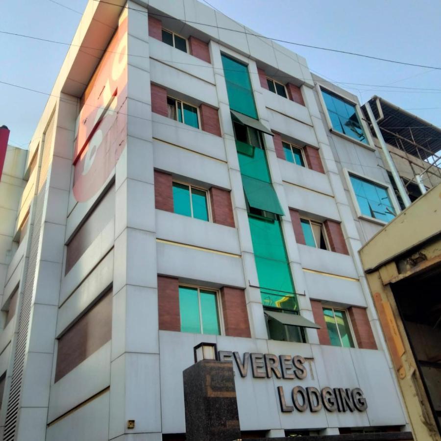 Hotel Everest Navi Mumbai Exterior foto